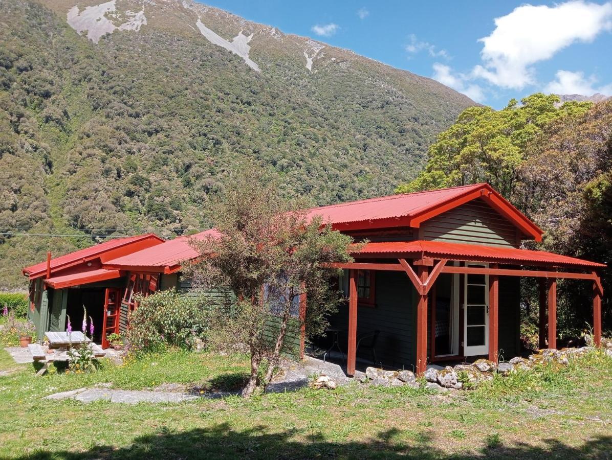 Rata Lodge Accommodation Otira Екстер'єр фото